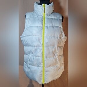 SO White Full-zip Puffer Vest